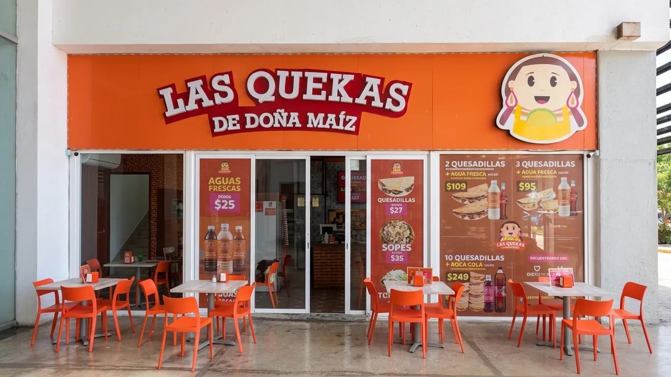 Las Quekas de Doña Maíz — Mérida Plaza Américas