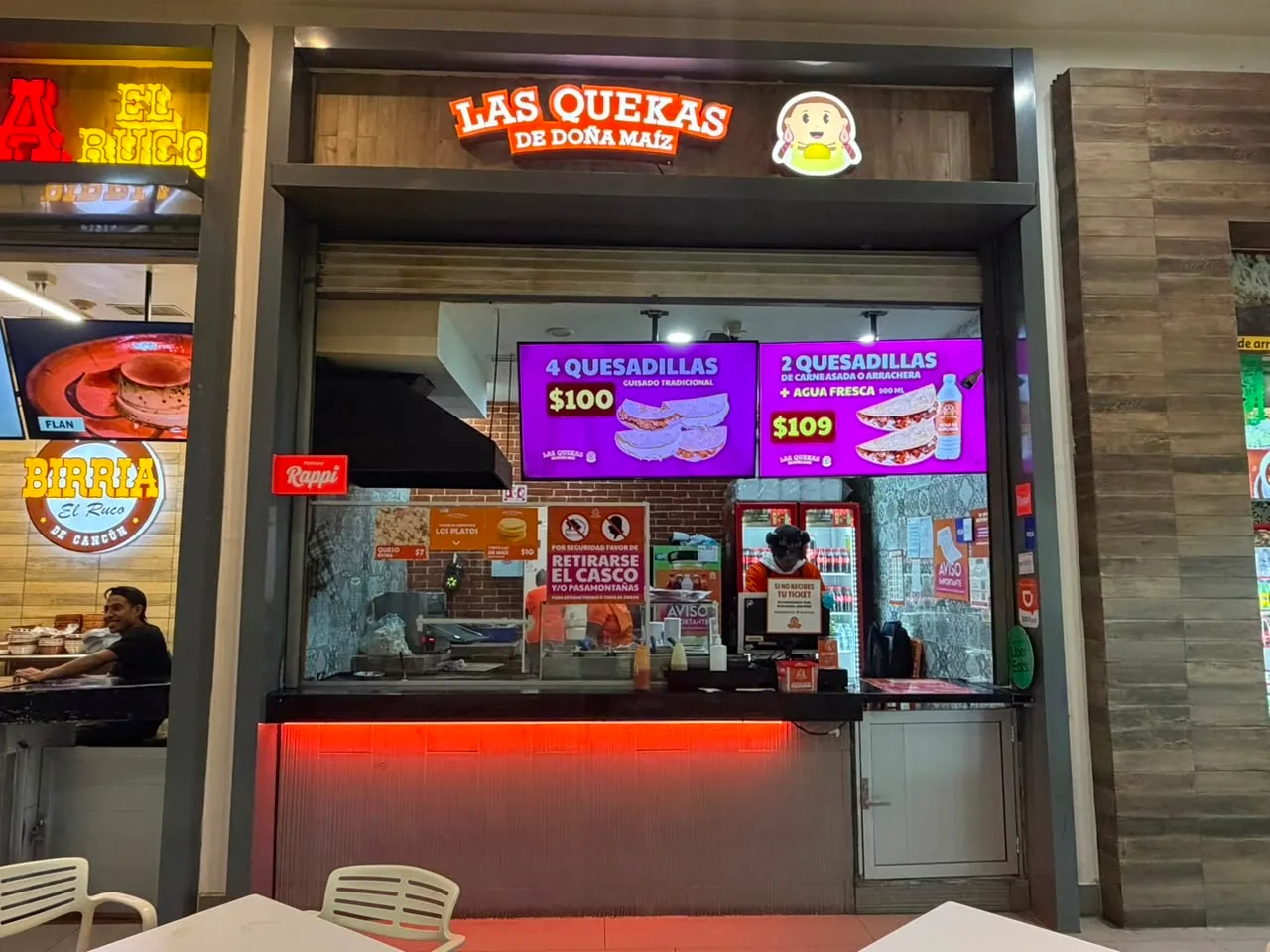Las Quekas de Doña Maíz — Malecón Américas